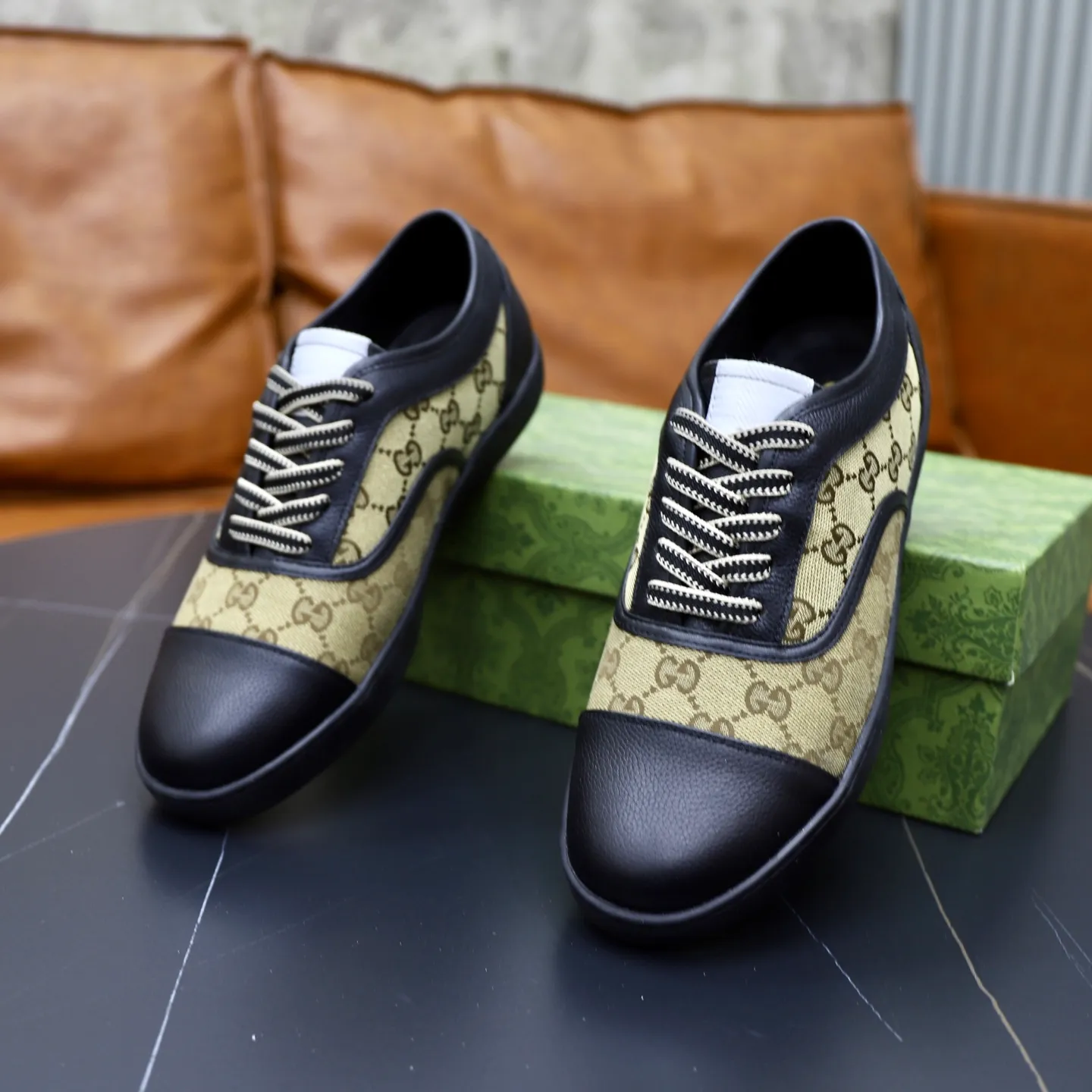 Men's shoes: 400💰🙅‍♂️🙅‍♂️🙅‍♂️ Brand: GUCCI Standard code: 38-44 Grade: Same as the official website Material: Original leather splicing Comfortable sheepskin lining Lightweight wear-resistant outsole Style category: Men's fashionable casual shoes Running sneakers Distinguished luxury brand elements Top luxury Color: Actual picture color
